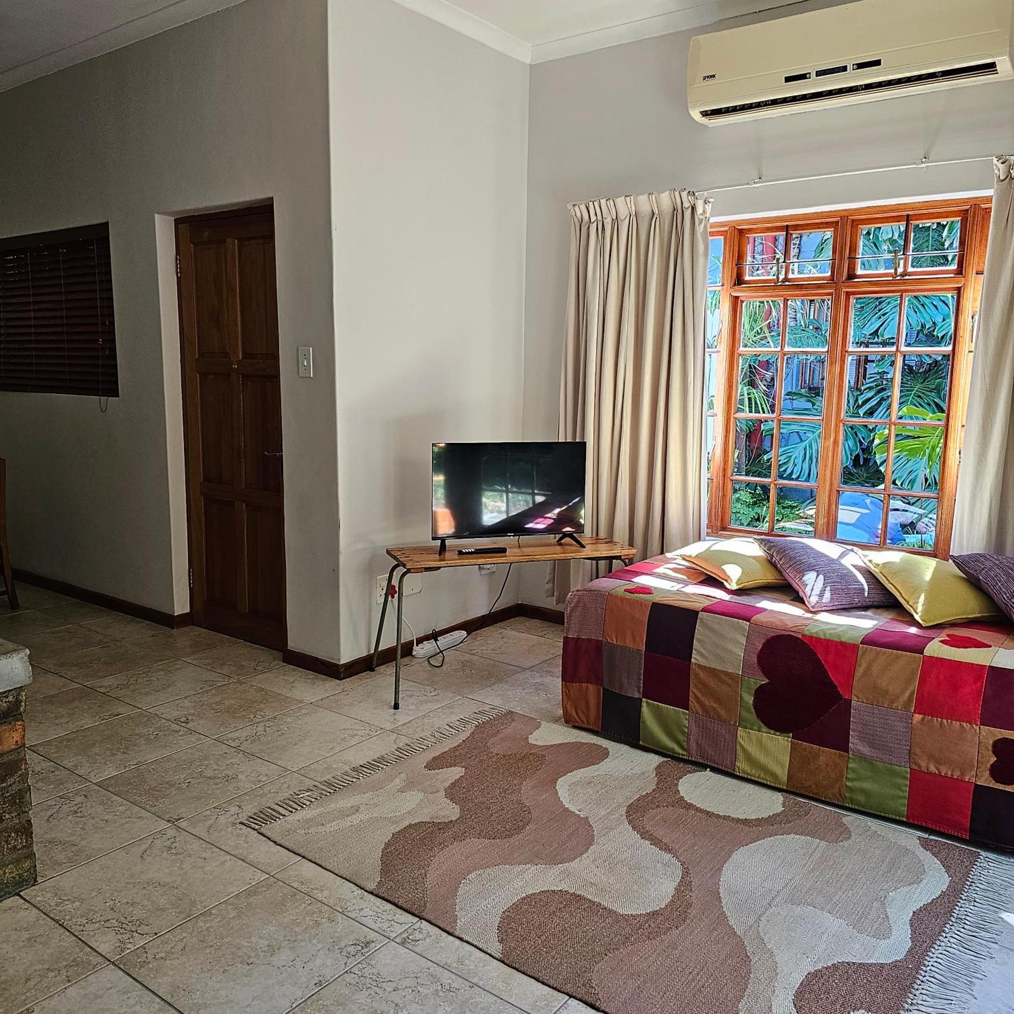House Of House Guest House สเตลเลนบอช ภายนอก รูปภาพ