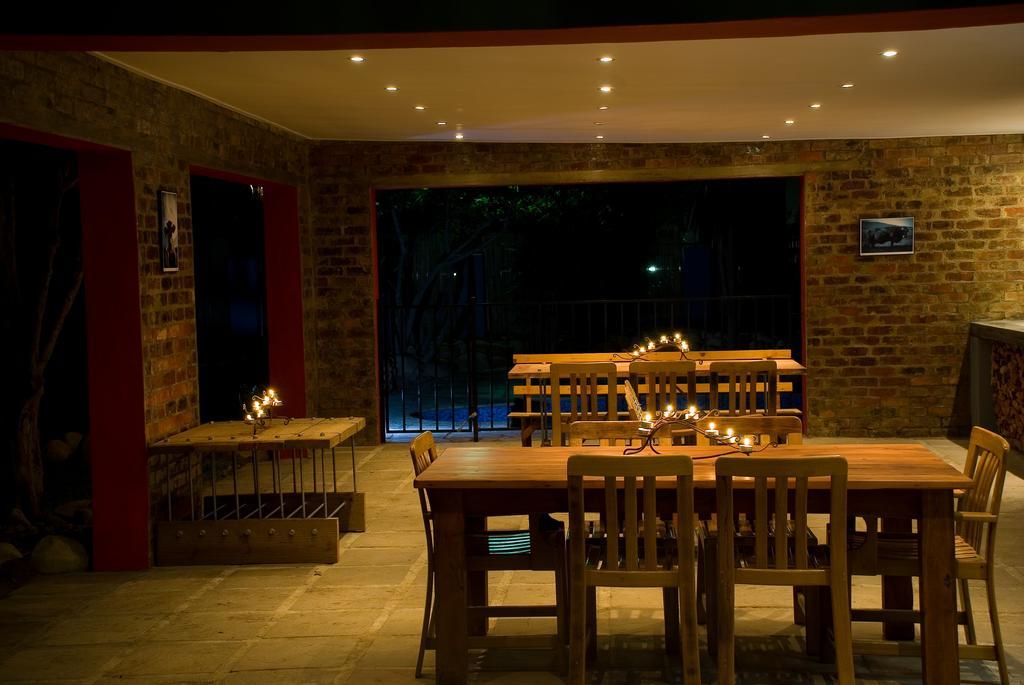 House Of House Guest House สเตลเลนบอช ภายนอก รูปภาพ
